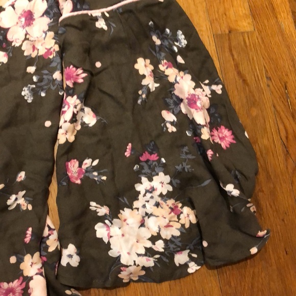 BOGO Rue21 Olive Green Floral Kimono - Picture 6 of 6